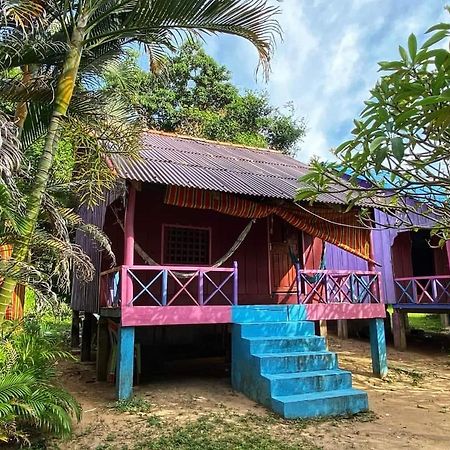 Fat Rabbit Beach Resort Kep Exterior foto