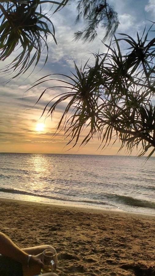Fat Rabbit Beach Resort Kep Exterior foto